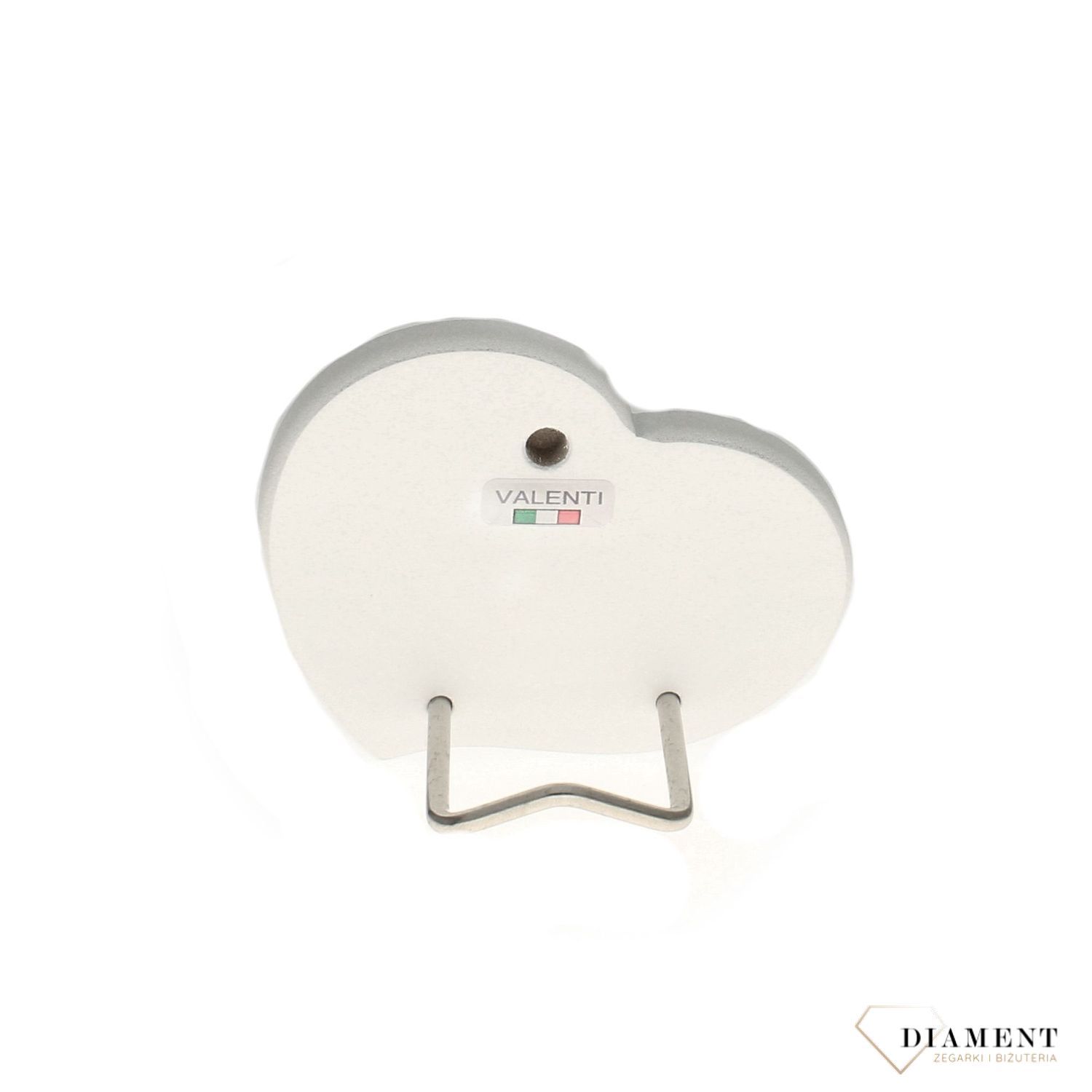 Srebrny obrazek symbolizujący Sakrament Bierzmowania w pięknym ponadczasowym kształcie jakim jest serce. Drobny upominek na pamiątkę jednego z  trzech ważnych sakramentów (2).jpg